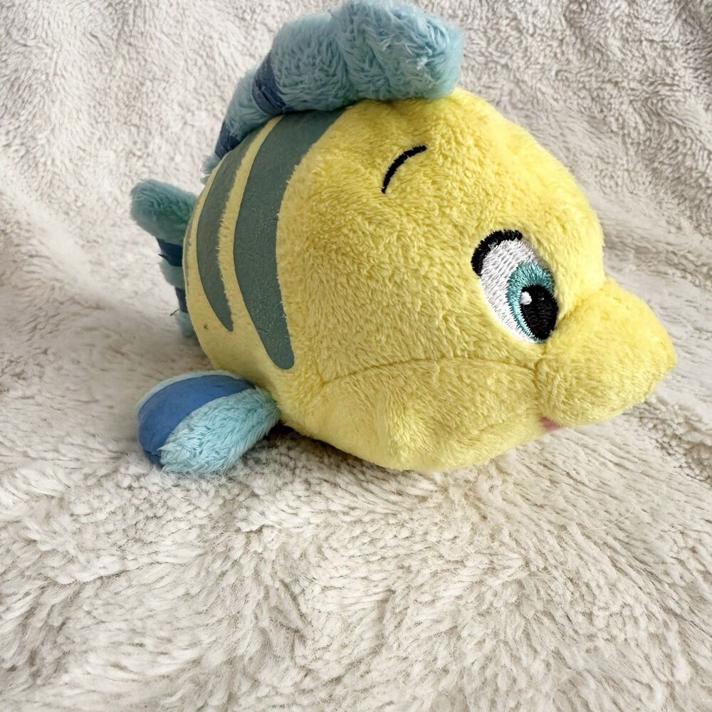 Disney Just Play Flounder The Little Mermaid Yellow Fish Plush Toy 6” Beanbag